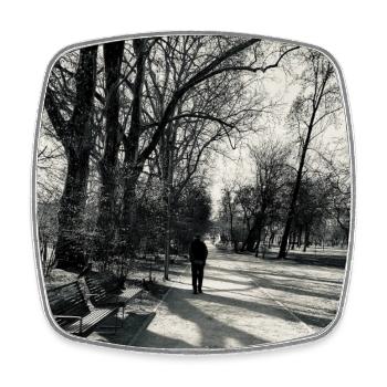 Une promenade solitaire dans le parc - Magnet carré - blanc - Devant