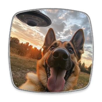 Selfie de berger allemand avec OVNI - Magnet carré - blanc - Devant