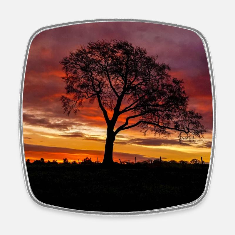 Colourful Sunrise Sky lonely Tree silhouette - Square fridge magnet - white
