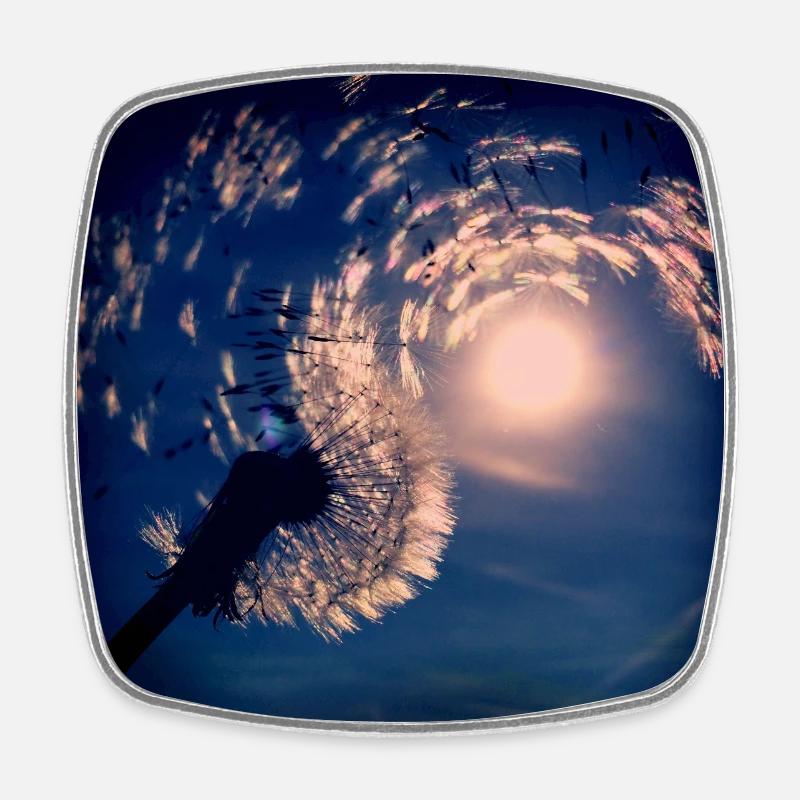 Blowing in the wind - Square fridge magnet - white
