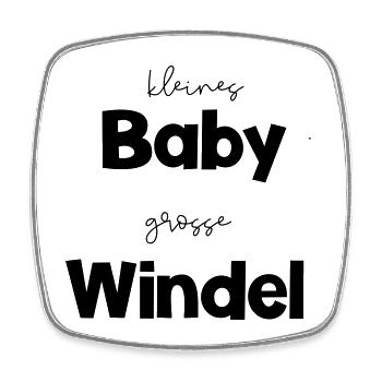 Kleines Baby - Grosse Windeln - Viereckiger Kühlschrankmagnet - Weiß - Vorne