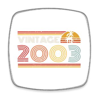 2003 Édition Limitée Tenue d’Anniversaire 2003 Vintag - Magnet carré - blanc - Devant