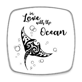 In Love with the Ocean - Square fridge magnet - white - Front
