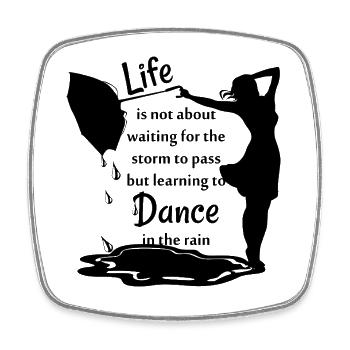 spruch: life is not about waiting for the storm - Viereckiger Kühlschrankmagnet - Weiß - Vorne