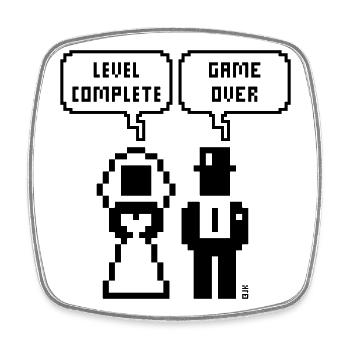 Level Complete – Game Over (JGA / Pixel / Bold B) - Viereckiger Kühlschrankmagnet - Weiß - Vorne