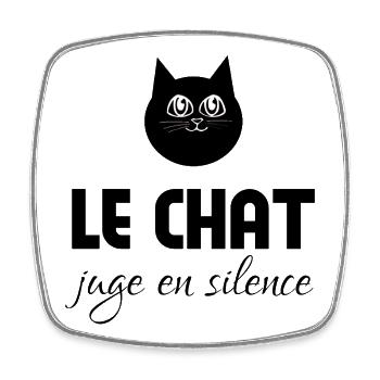 Le chat juge en silence  - Magnet carré - blanc - Devant