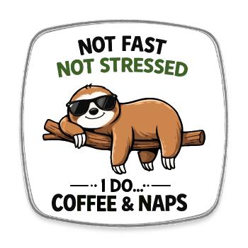 Chill Sloth Kaffee & Nickerchen - Viereckiger Kühlschrankmagnet - Weiß - Vorne
