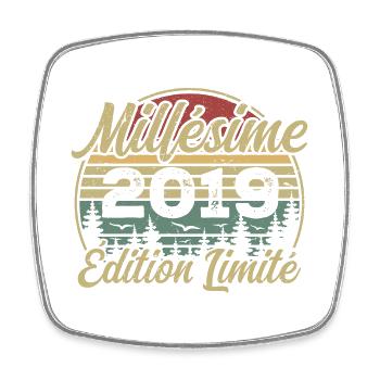 2019 Vintage - 5th Anniversary Gift - Square fridge magnet - white - Front