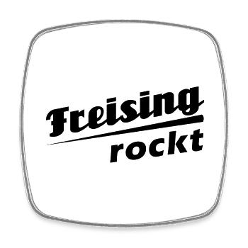 Freising rockt - Textdesign mit Stadtnamen - Viereckiger Kühlschrankmagnet - Weiß - Vorne