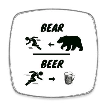 Bärenrennen und Bier - Viereckiger Kühlschrankmagnet - Weiß - Vorne
