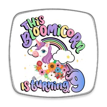 Bloomicorn Is Turning 9 Einhorn 9. Geburtstag - Viereckiger Kühlschrankmagnet - Weiß - Vorne