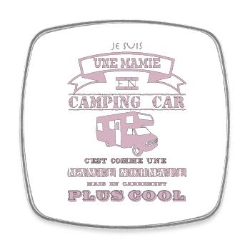Mamie en camping-car vieux rose - Magnet carré - blanc - Devant