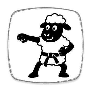 Karate Schaf - Viereckiger Kühlschrankmagnet - Weiß - Vorne