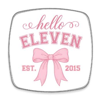 Hello Eleven Est 2015 Pink Bow Design - Viereckiger Kühlschrankmagnet - Weiß - Vorne