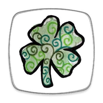 Trèfle tourbillonné en verts pastel - Magnet carré - blanc - Devant