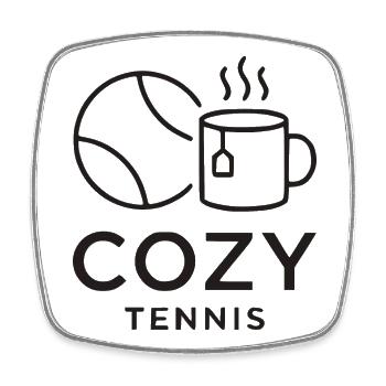 Cozy Tennis Club,  Stylisches Tennis Cap - Viereckiger Kühlschrankmagnet - Weiß - Vorne