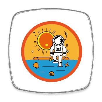 Astronaut am Strand in der Sonne - Viereckiger Kühlschrankmagnet - Weiß - Vorne