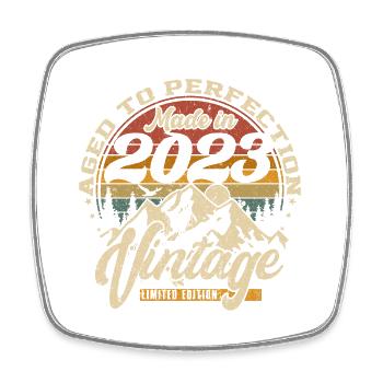 Made in 2023 Vintage Limited Edition Gift - Square fridge magnet - white - Front