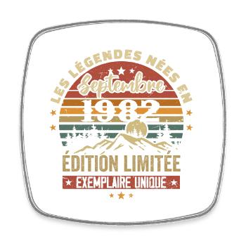 Retro 1982 - Legends born in September 1982 - Square fridge magnet - white - Front