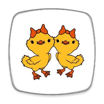 2 Chicks Team Friends - Square fridge magnet - white - Front