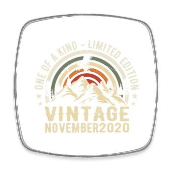 November 2020 Geburtstag - November 2020 Geschenk - Viereckiger Kühlschrankmagnet - Weiß - Vorne