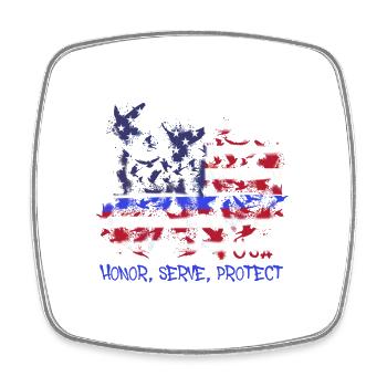 Honor,serve,protect,usa,doves,america,blue line - Viereckiger Kühlschrankmagnet - Weiß - Vorne