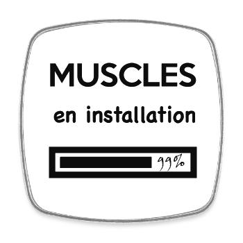 Muscles en installation - Magnet carré - blanc - Devant