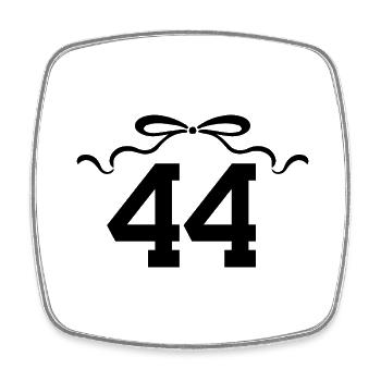 Numéro 44 noeud - 44e anniversaire - Magnet carré - blanc - Devant