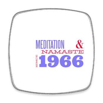 Méditer depuis 1966 - 59 ans de paix intérieure - - Magnet carré - blanc - Devant