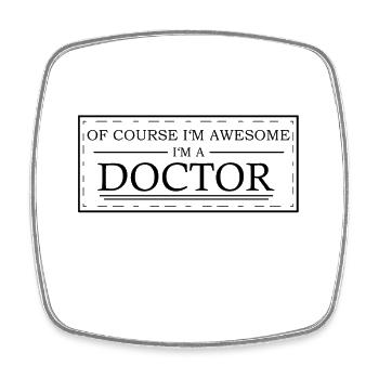 Arzt - Natürlich bin ich Klasse ich bin Doktor - Viereckiger Kühlschrankmagnet - Weiß - Vorne