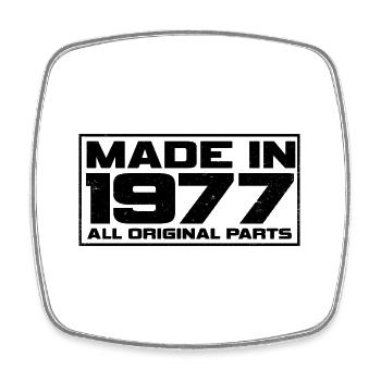 1977 - Square fridge magnet - white - Front