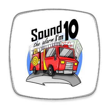 10 ans Jeune voiture de pompiers - Magnet carré - blanc - Devant