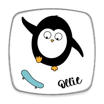 Skater Pinguin - Viereckiger Kühlschrankmagnet - Weiß - Vorne