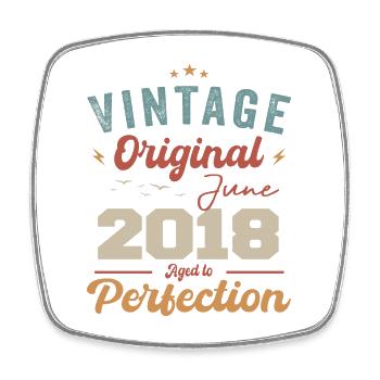 Juin 2018 Vieilli à la perfection Millésime juin 2018 - Magnet carré - blanc - Devant