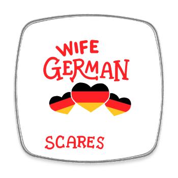 Deutsche Ehefrau Deutschland - Viereckiger Kühlschrankmagnet - Weiß - Vorne