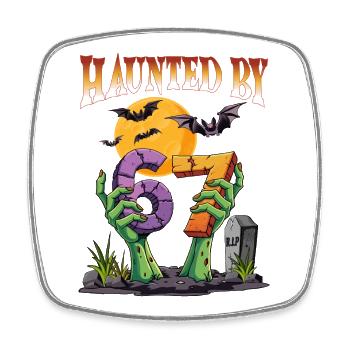 Haunted By 67 Lustiges Halloween-Partys, Meme - Viereckiger Kühlschrankmagnet - Weiß - Vorne
