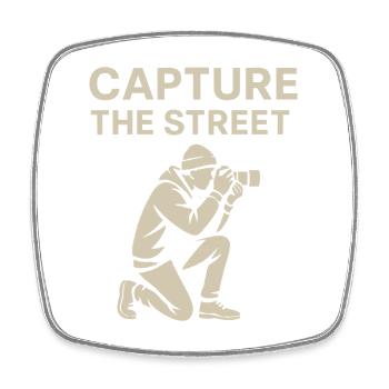 Capture the Street – Street Photography Shirt - Square fridge magnet - white - Front