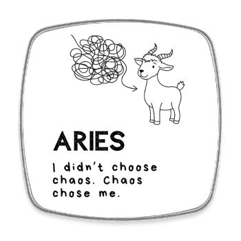 Funny Aries Cartoon – Chaos Chose Me - Viereckiger Kühlschrankmagnet - Weiß - Vorne
