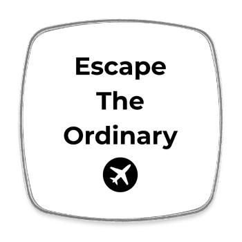 Escape The Ordinary – Travel Shirt - Square fridge magnet - white - Front