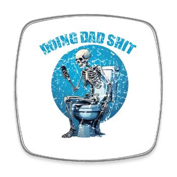 Squelette sur les toilettes : l’humour de papa - Magnet carré - blanc - Devant