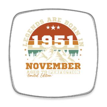 November 1951 Vintage-Retro-Geburtstag - Viereckiger Kühlschrankmagnet - Weiß - Vorne