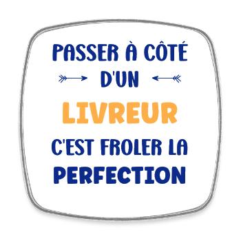 Einen Lieferanten fehlen – Perfektion - Viereckiger Kühlschrankmagnet - Weiß - Vorne