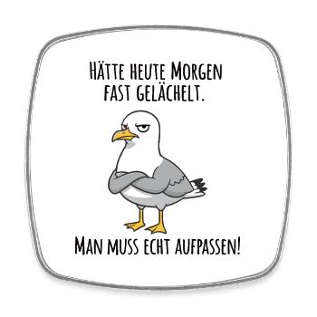 Fast gelächelt – Grummelige Möwe für Morgenmuffel - Magnet carré - blanc - Devant