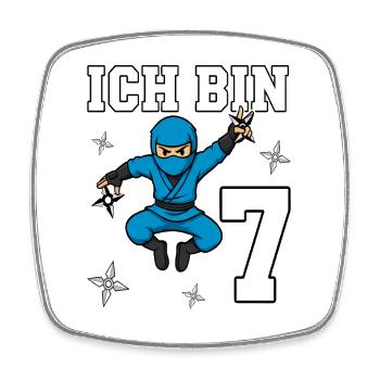 Ich bin 7 Ninja 7. Geburtstag blau Karate - Square fridge magnet - white - Front