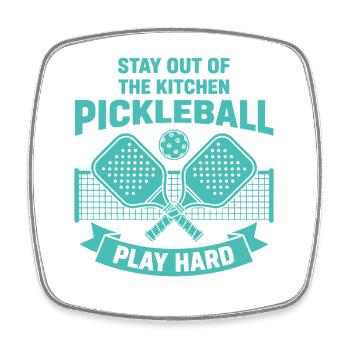 Pickleball : Reste hors de la cuisine, joue dur, drôle - Magnet carré - blanc - Devant