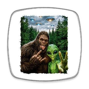Bigfoot Alien Rocker, Rock Musik, Rock Hand, UFO - Viereckiger Kühlschrankmagnet - Weiß - Vorne