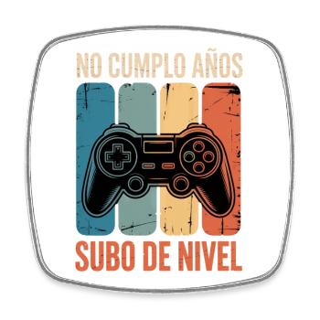 No Cumplo Años: Subo de Nivel Retro - Viereckiger Kühlschrankmagnet - Weiß - Vorne