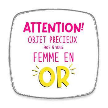 Objet precieux femme en or cadeau - Magnet carré - blanc - Devant