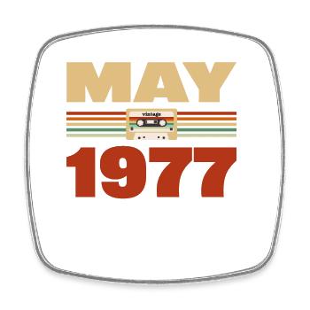46e anniversaire mai millésime 1977 Idée cadeau - Magnet carré - blanc - Devant