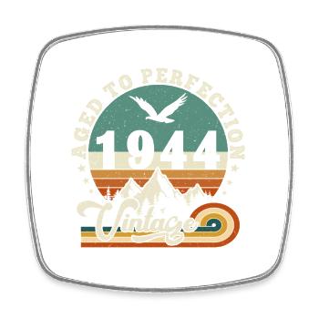 Aged to perfection 1944 Retro -Edition 2025. - Square fridge magnet - white - Front